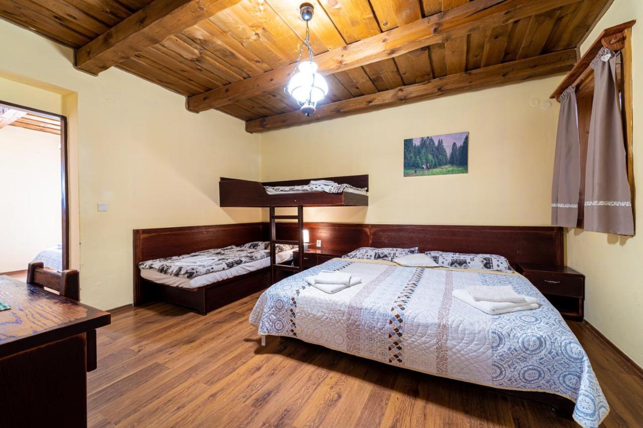 Ranc Pod Ostrou Skalou Guest House Stratena Exterior photo