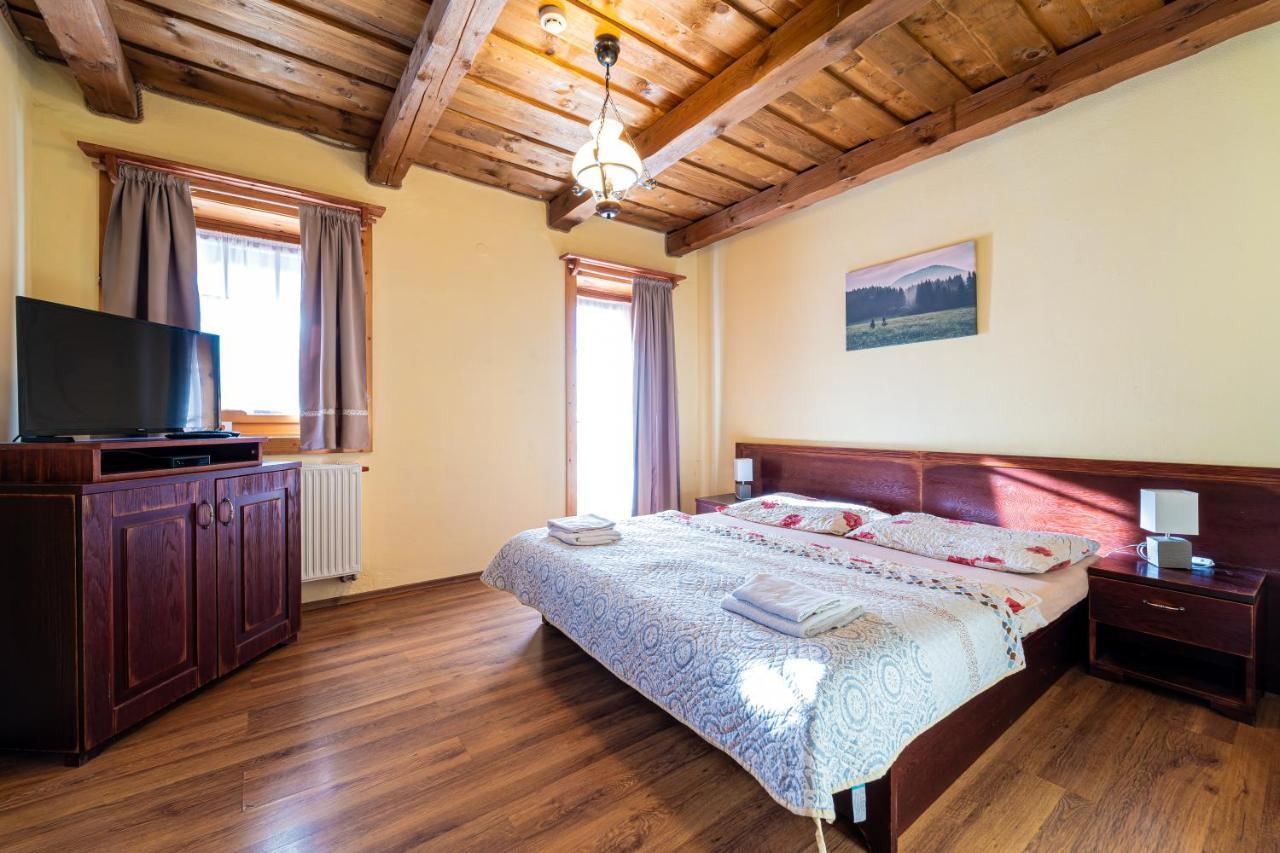 Ranc Pod Ostrou Skalou Guest House Stratena Exterior photo